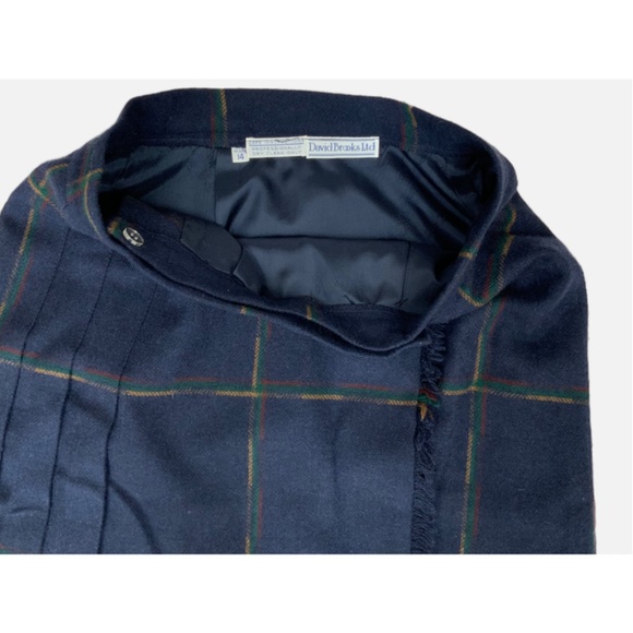 VINTAGE DAVID BROOKS WOOL SKIRT , SIZE 14 - Picture 2 of 4